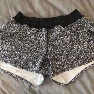 Lululemon Shorts Size 8